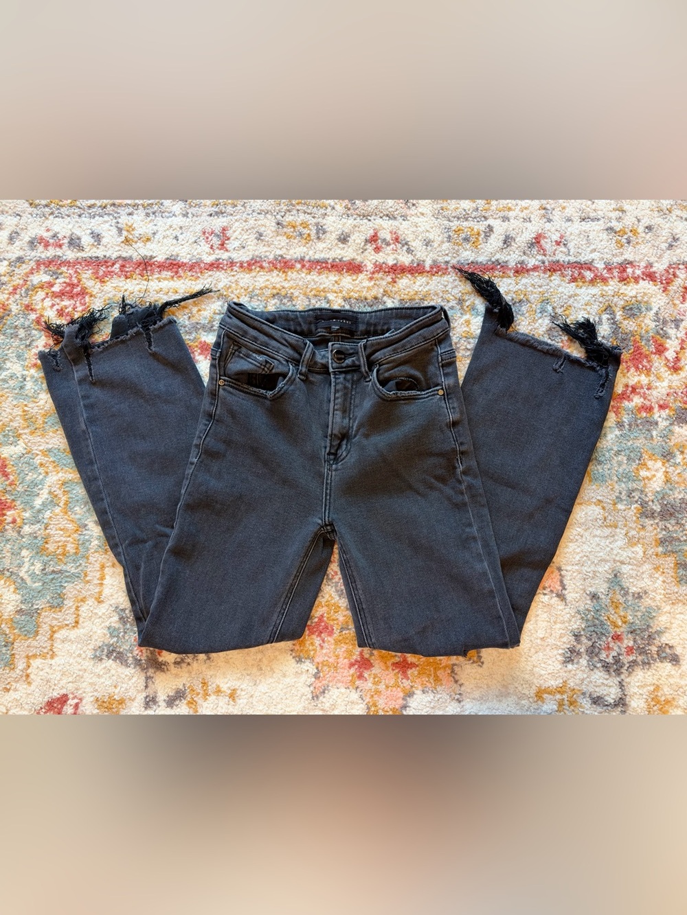 Risen Los Angeles Black Distressed High Rise Straight Leg Jeans Size 1 / 25